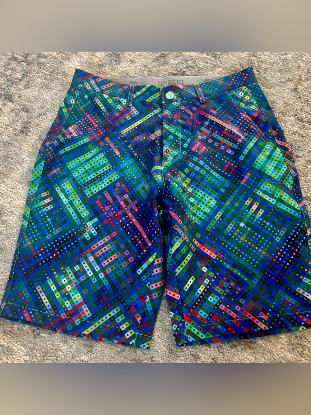 HRESKI Colorful Geometric Men’s golf Shorts - Multicolor NWT size 30